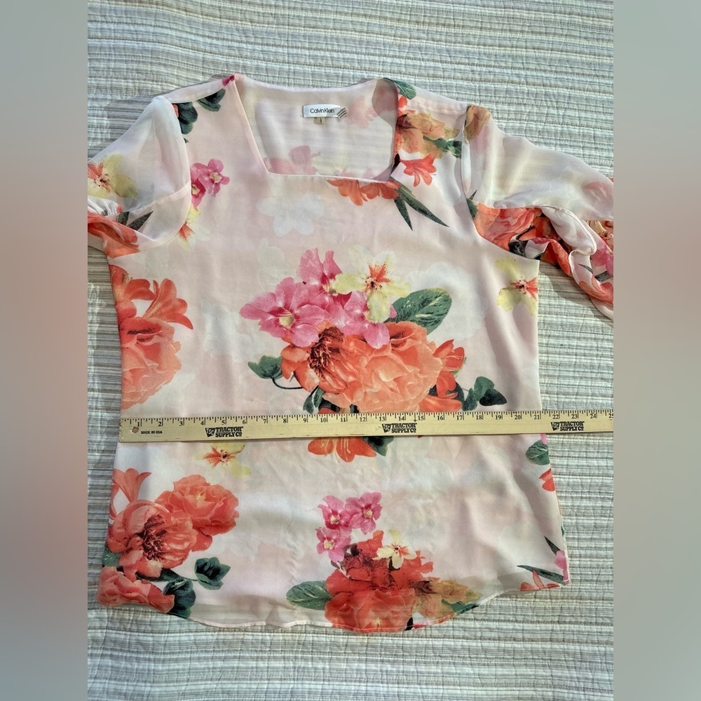 Calvin Klein Pink And Floral Flowy Top, Size L - Picture 5 of 12